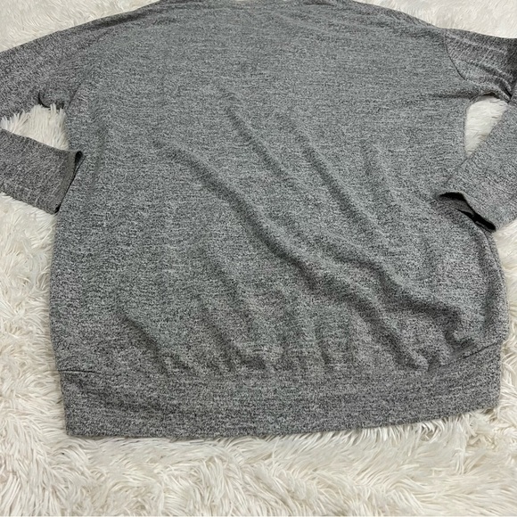 Aritzia Wilfred Free Devinette V-Neck Sweater Top - Picture 7 of 11